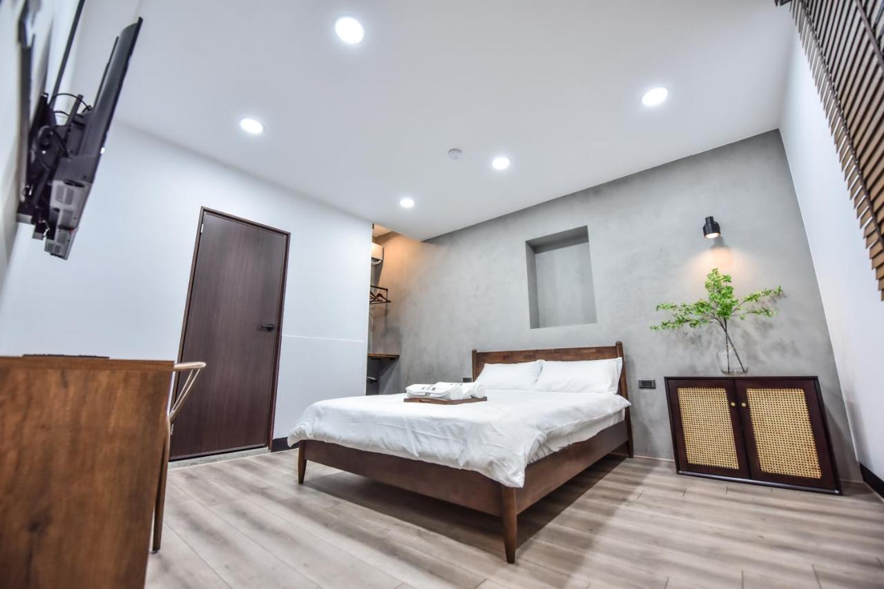 Eryang Homestay Ταϊνάν Εξωτερικό φωτογραφία